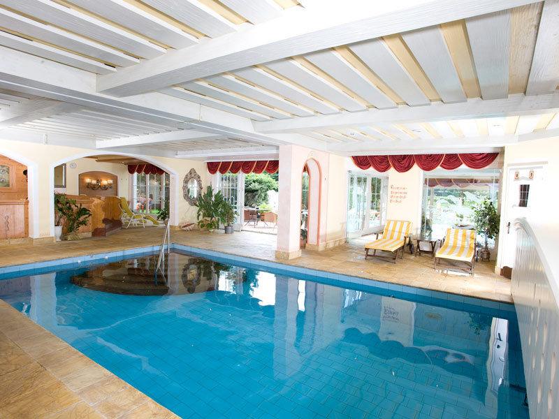 Hotel Landgut Zapfenhof Zellbergeben Kültér fotó
